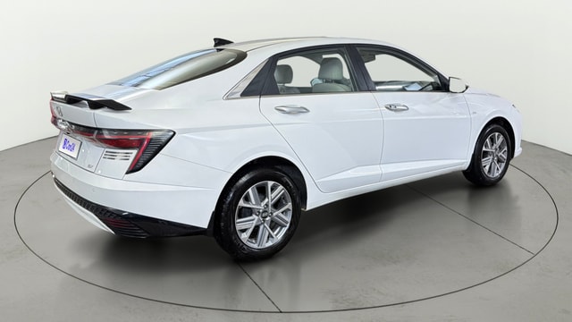 View Hyundai Verna Image 45 Used Hyundai Verna Image 45