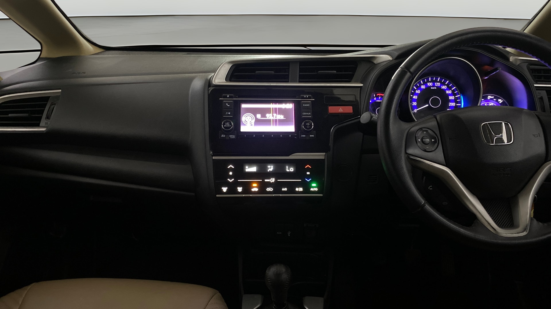 View 2016 Honda Jazz E MT Diesel Image 17 Used 2016 Honda Jazz E MT Diesel Image 17