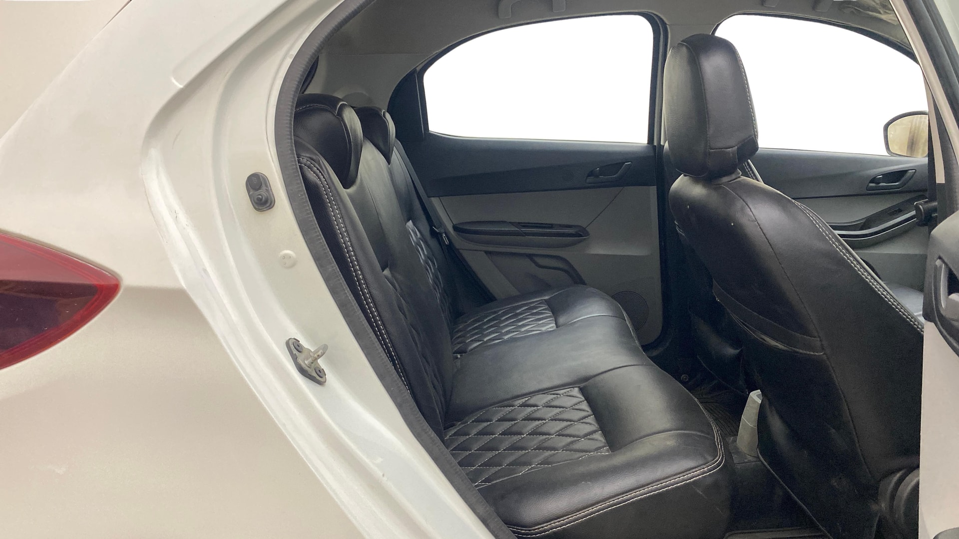 Used 2022 Tata Tiago Used 2022 Tata Tiago