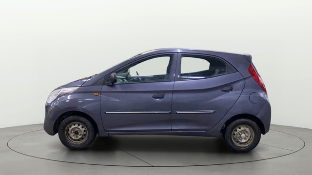 View Hyundai EON Image 28 Used Hyundai EON Image 28