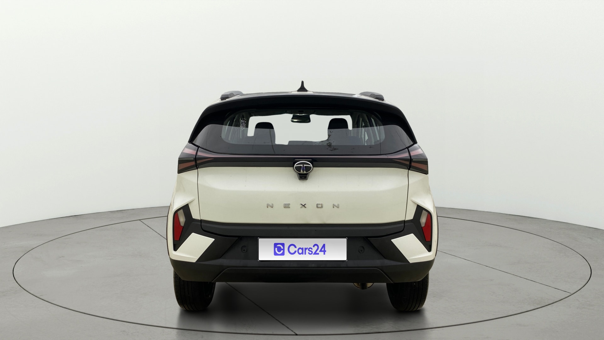 View 2025 Tata Nexon Revotron XE Image 39 Used 2025 Tata Nexon Revotron XE Image 39