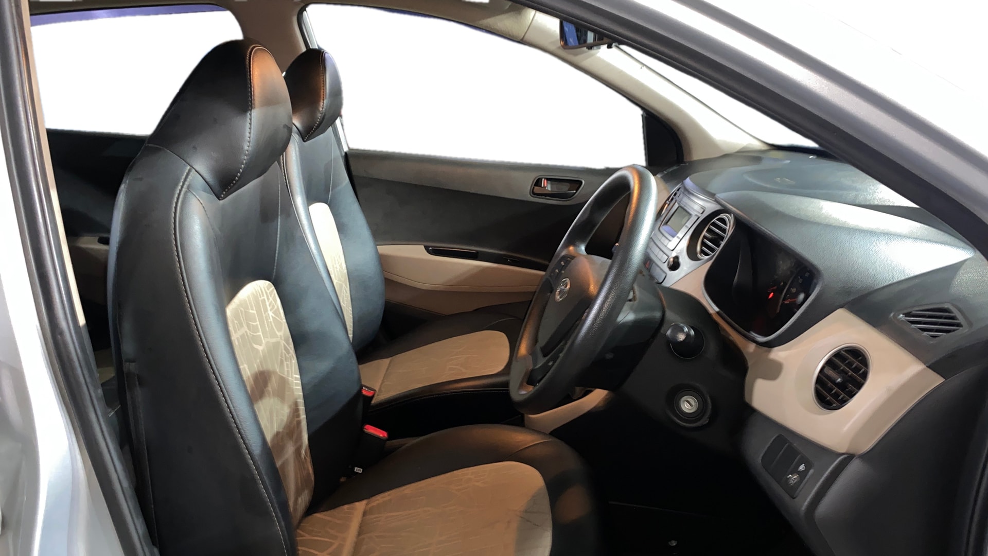 Used 2019 Hyundai Grand i10 Used 2019 Hyundai Grand i10