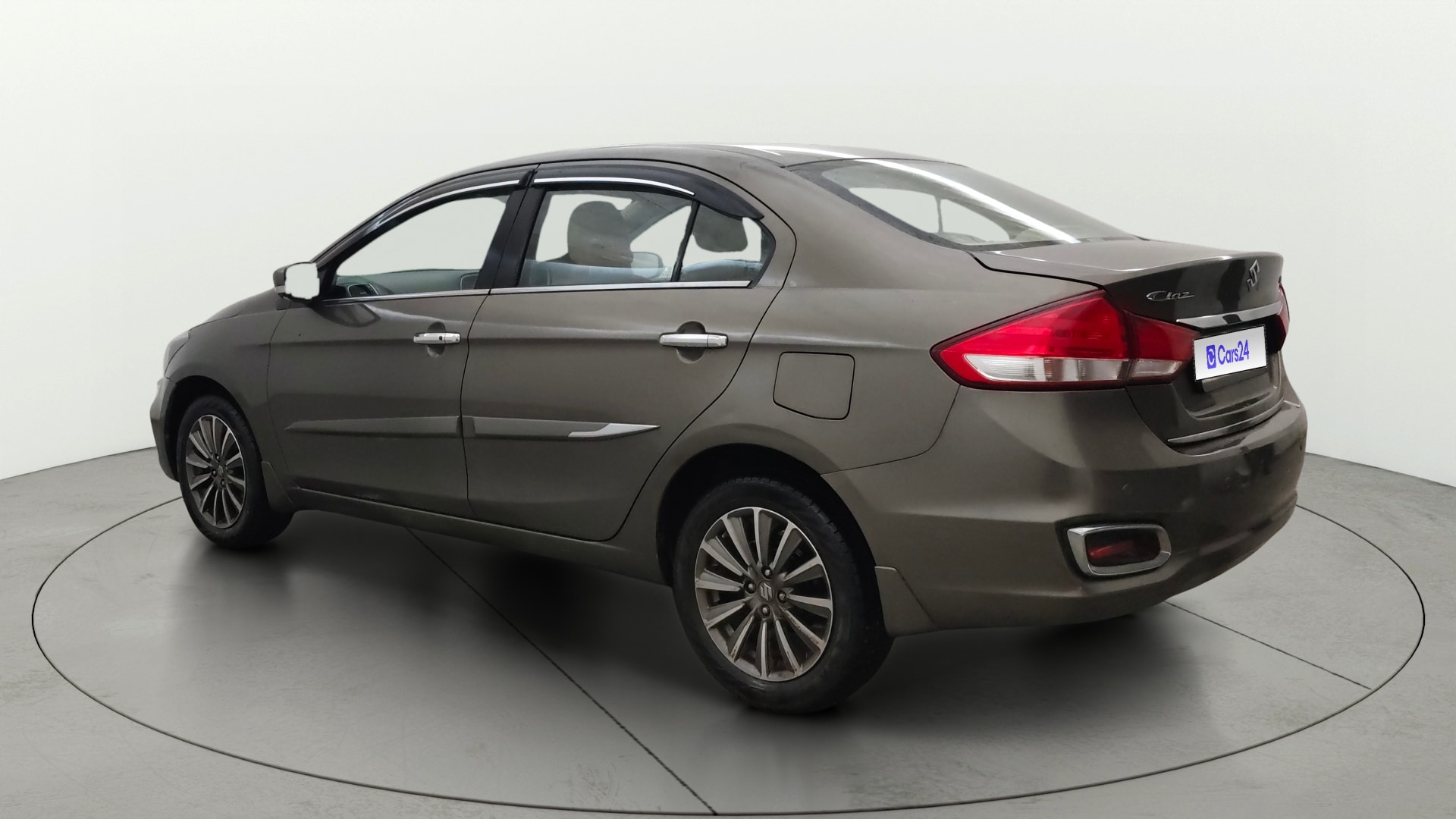 View 2019 Maruti Suzuki 1000 Base Variant Image 2 Used 2019 Maruti Suzuki 1000 Base Variant Image 2