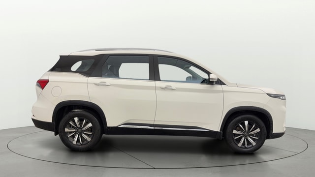 View MG Hector Plus Image 29 Used MG Hector Plus Image 29
