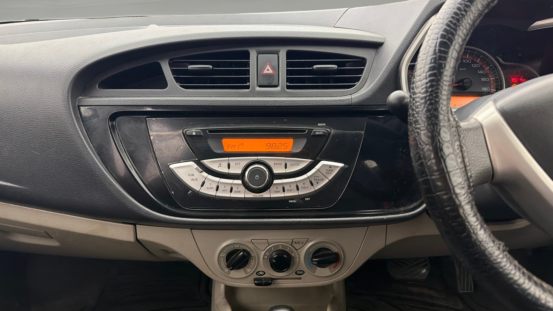 View 2019 Maruti Suzuki Alto K10 LX Image 17 Used 2019 Maruti Suzuki Alto K10 LX Image 17