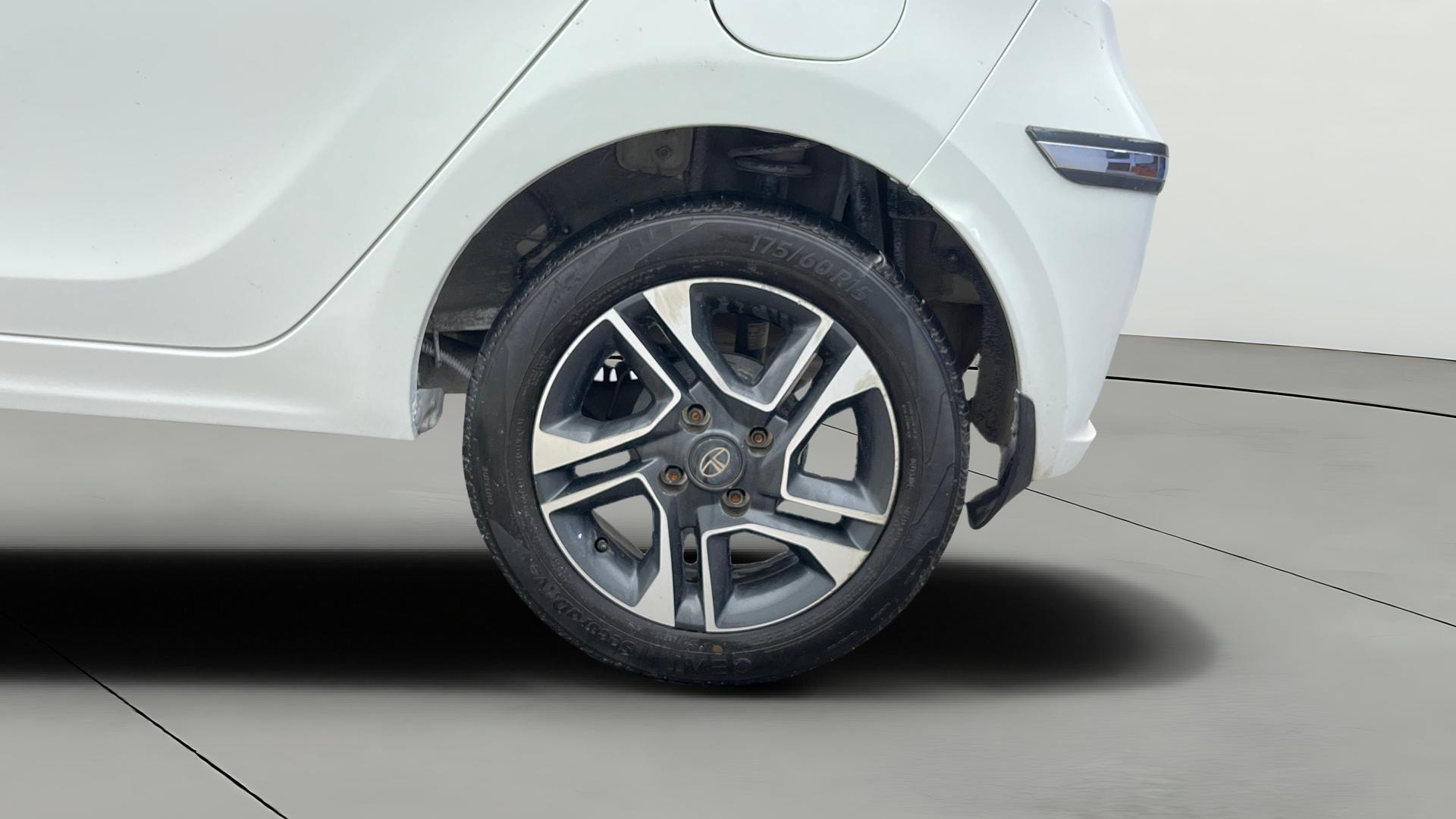 Used 2022 Tata Tiago Used 2022 Tata Tiago