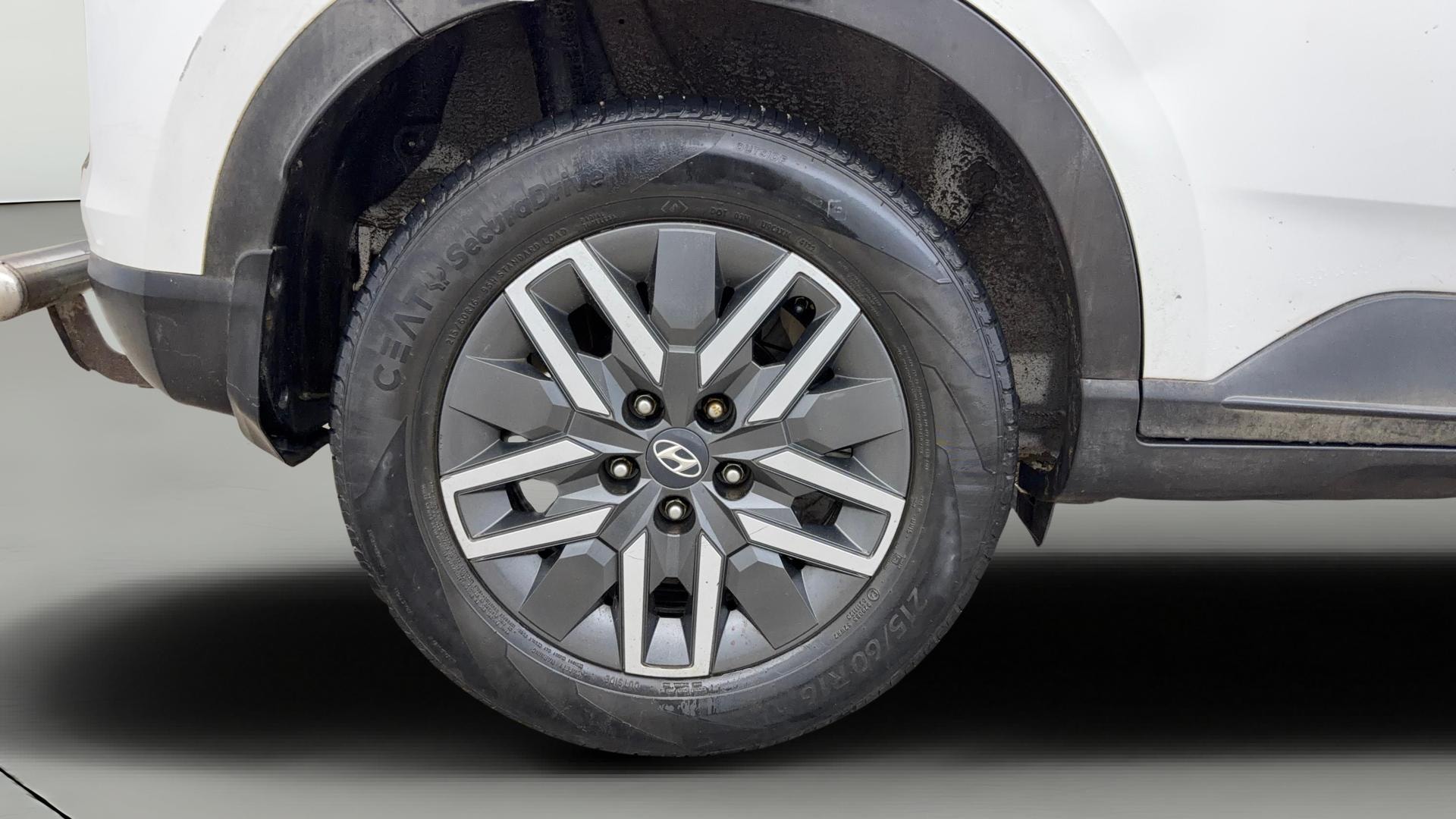 View 2022 Hyundai Venue S (O) 1.0 Turbo Petrol MT Image 34 Used 2022 Hyundai Venue S (O) 1.0 Turbo Petrol MT Image 34
