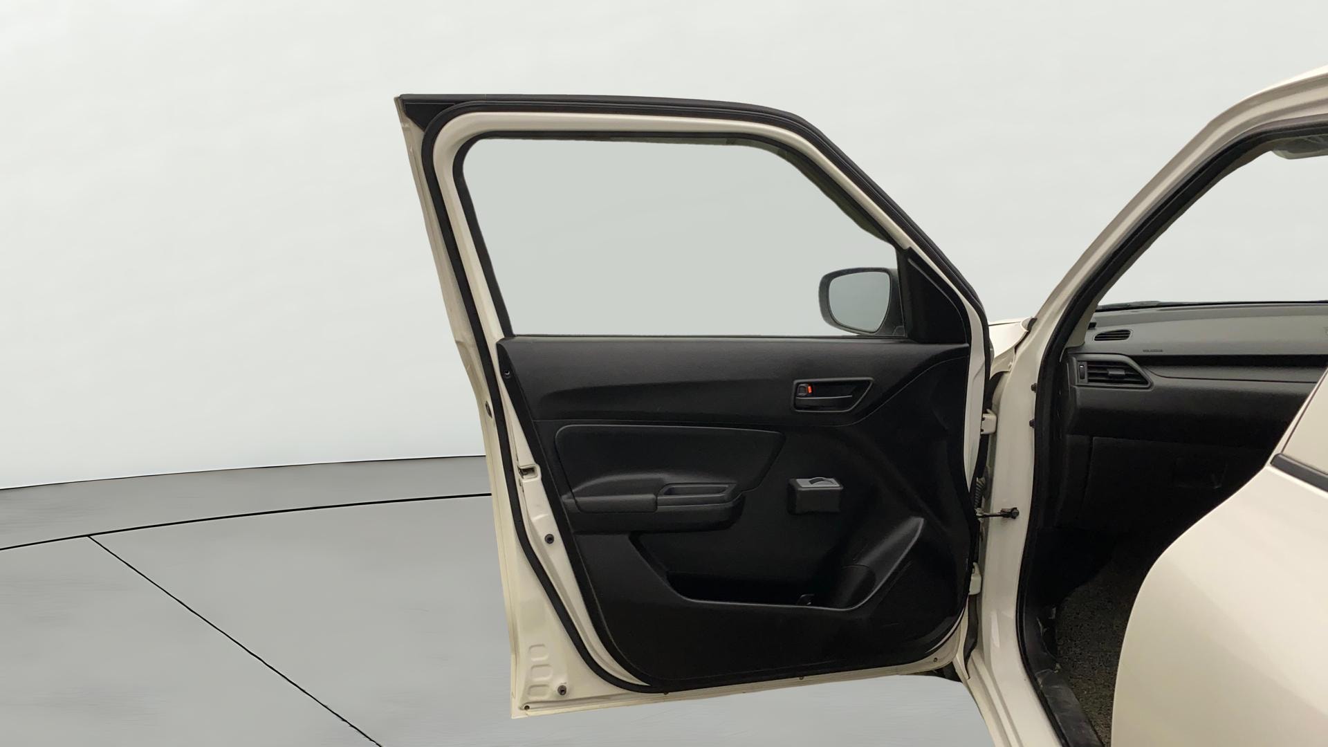 View 2023 Maruti Suzuki 1000 Base Variant Image 31 Used 2023 Maruti Suzuki 1000 Base Variant Image 31