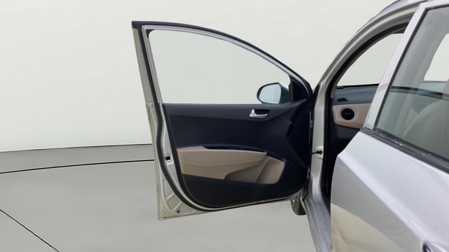 View Hyundai Grand i10 Image 30 Used Hyundai Grand i10 Image 30