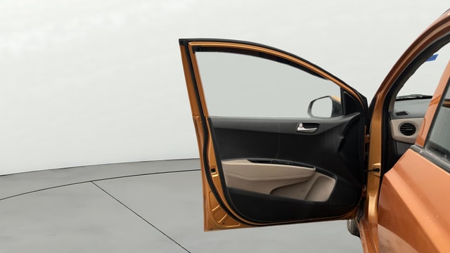 View Hyundai Grand i10 Image 36 Used Hyundai Grand i10 Image 36