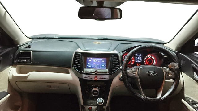 View Mahindra XUV300 Image 31 Used Mahindra XUV300 Image 31