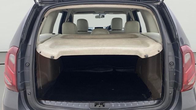 View Renault Duster Image 36 Used Renault Duster Image 36