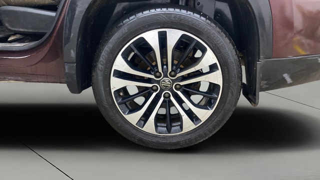 View MG Hector Plus Image 8 Used MG Hector Plus Image 8
