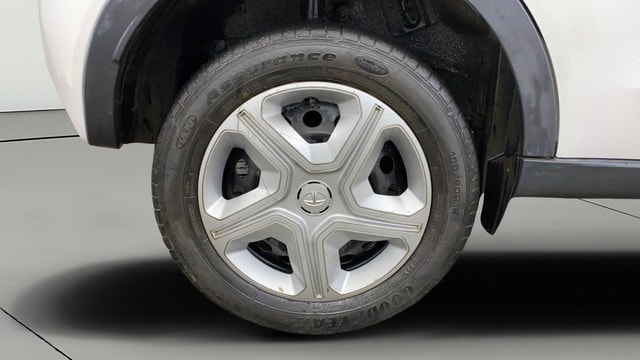 View Tata Nexon Image 23 Used Tata Nexon Image 23