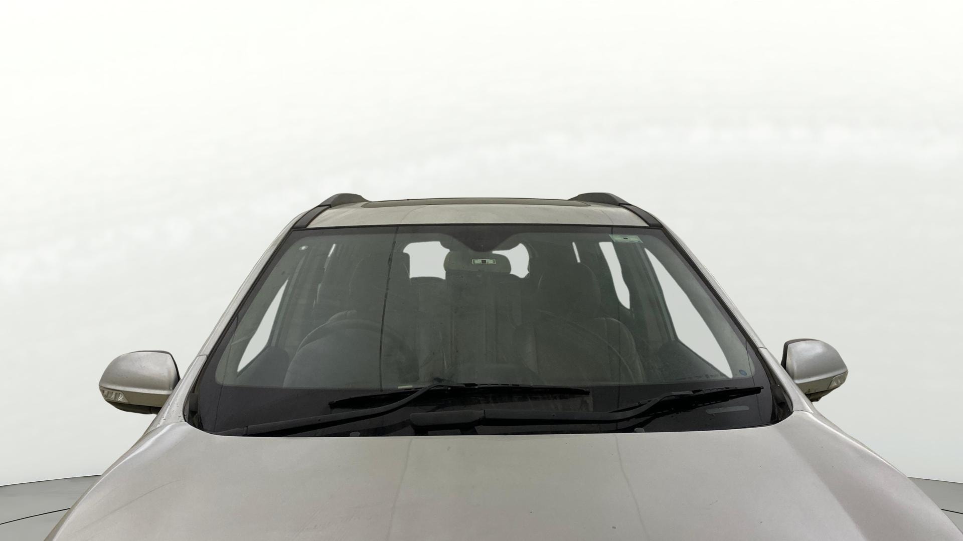 View 2015 Mahindra XUV500 W10 FWD Image 39 Used 2015 Mahindra XUV500 W10 FWD Image 39