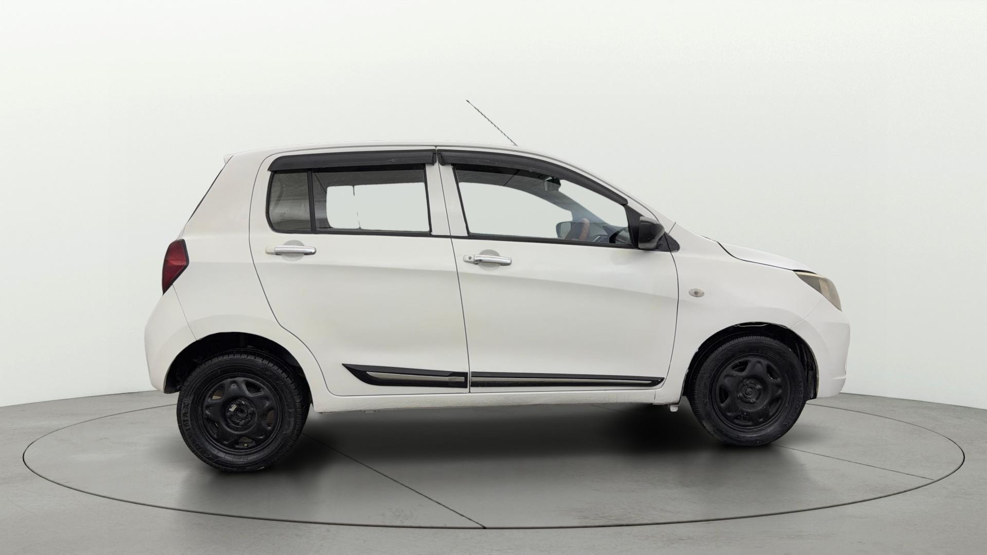 View 2014 Maruti Suzuki 1000 Base Variant Image 25 Used 2014 Maruti Suzuki 1000 Base Variant Image 25