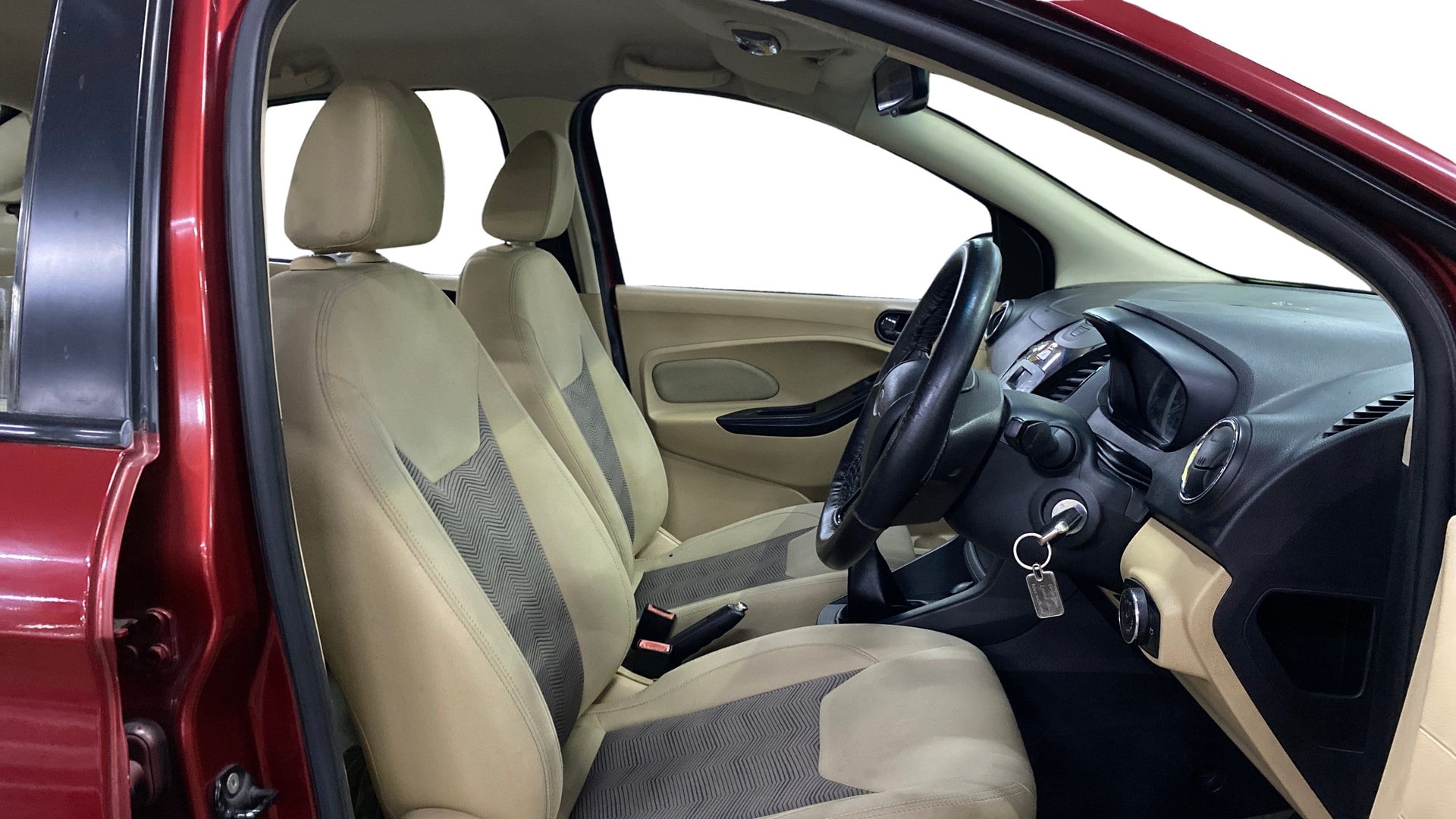 View 2016 Ford Figo Aspire 1.2P Ambiente MT BS IV Image 17 Used 2016 Ford Figo Aspire 1.2P Ambiente MT BS IV Image 17
