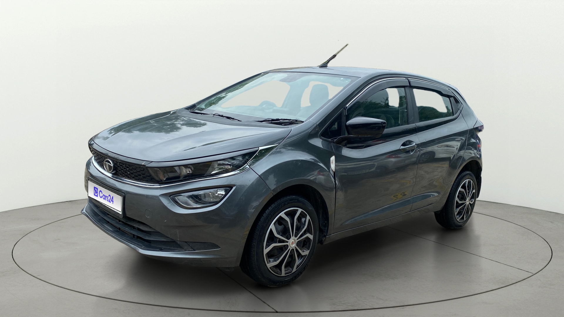View 2022 Tata Altroz XT Petrol Image 37 Used 2022 Tata Altroz XT Petrol Image 37