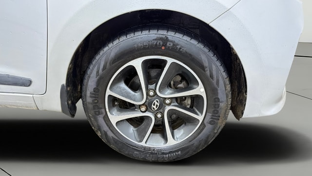View Hyundai Grand i10 Image 43 Used Hyundai Grand i10 Image 43