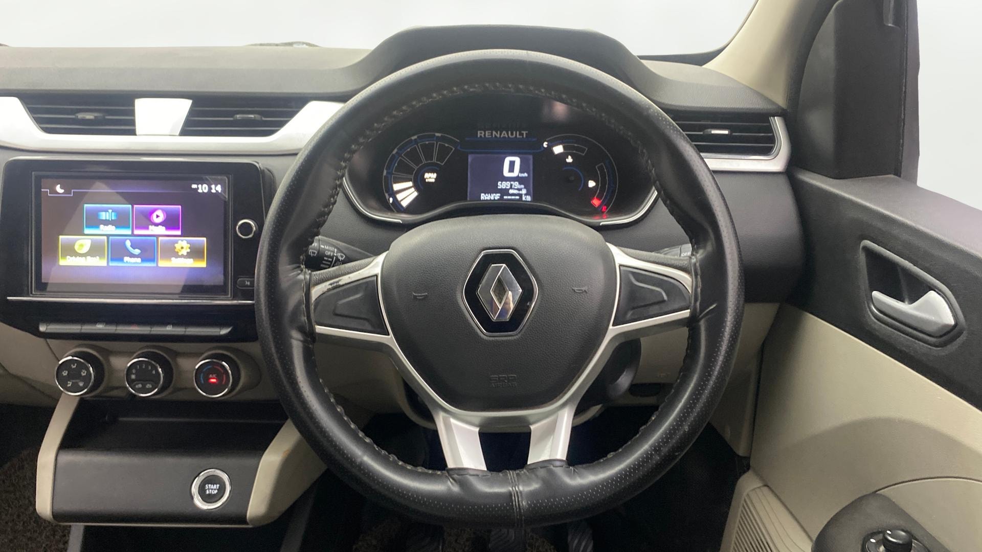 View 2020 Renault Triber RXZ Image 21 Used 2020 Renault Triber RXZ Image 21