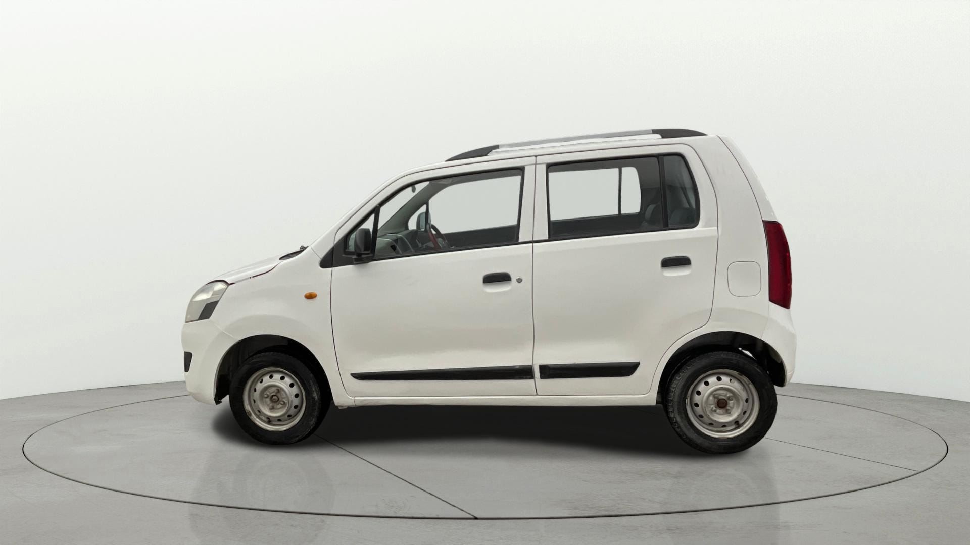 View 2014 Maruti Suzuki 1000 Base Variant Image 24 Used 2014 Maruti Suzuki 1000 Base Variant Image 24