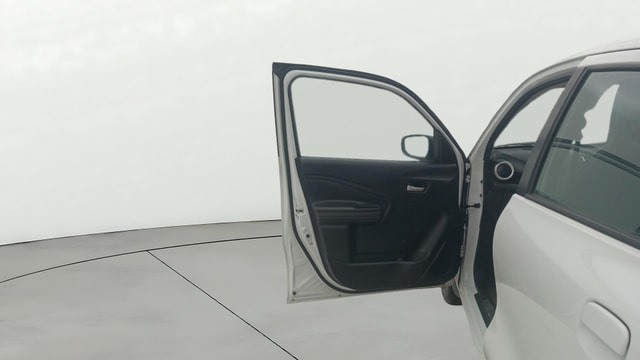 View Maruti Suzuki 1000 Image 31 Used Maruti Suzuki 1000 Image 31