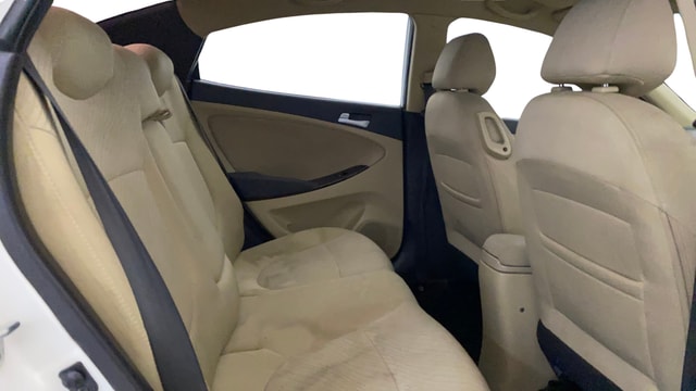 View Hyundai Fluidic Verna Image 34 Used Hyundai Fluidic Verna Image 34