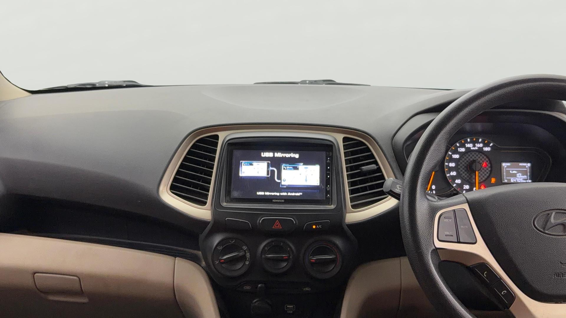 View 2021 Hyundai New Santro D-Lite Petrol Image 17 Used 2021 Hyundai New Santro D-Lite Petrol Image 17