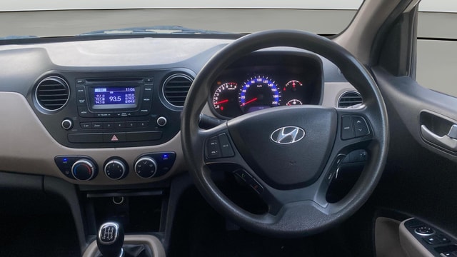 View Hyundai Xcent Image 21 Used Hyundai Xcent Image 21