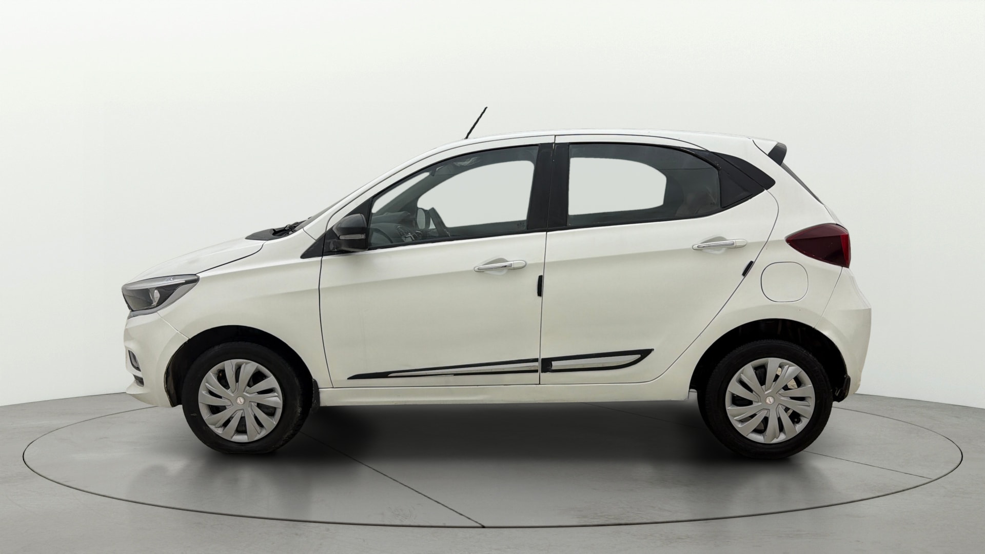 Used 2022 Tata Tiago Used 2022 Tata Tiago