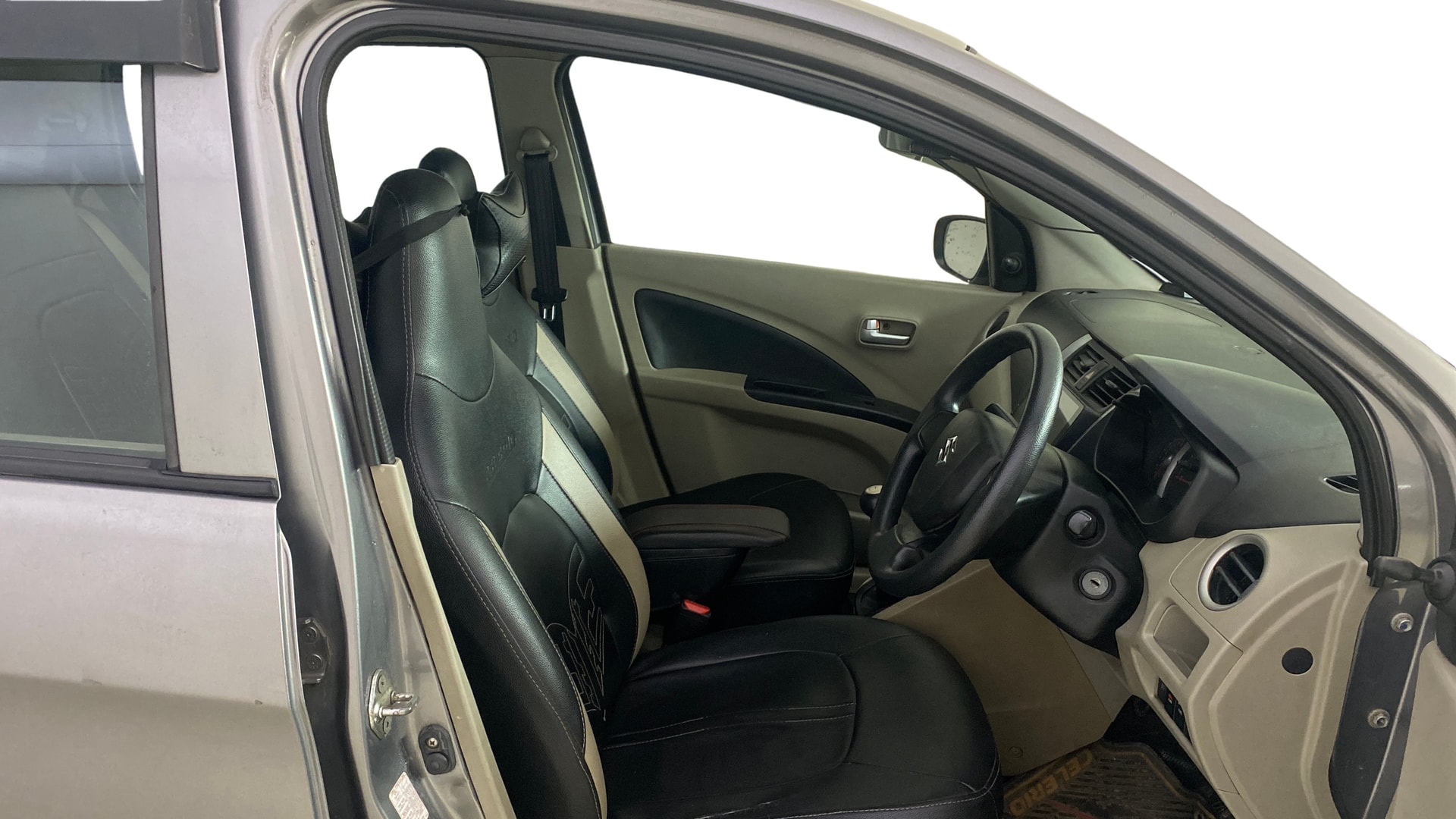 View 2014 Maruti Suzuki 1000 Base Variant Image 25 Used 2014 Maruti Suzuki 1000 Base Variant Image 25