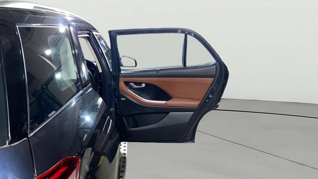 View Hyundai Alcazar Image 6 Used Hyundai Alcazar Image 6