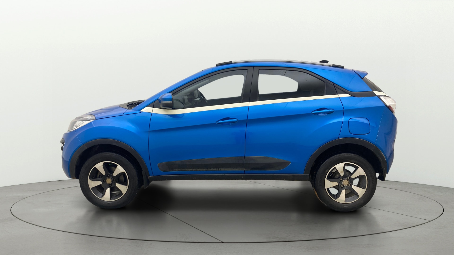 View 2018 Tata Nexon XZ Plus Diesel Image 6 Used 2018 Tata Nexon XZ Plus Diesel Image 6