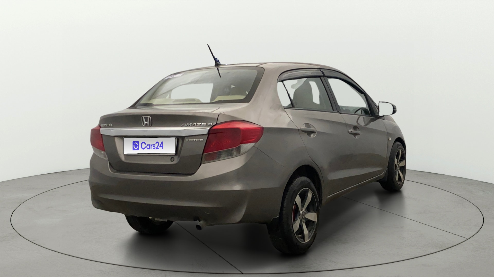 View 2015 Honda Amaze E MT Petrol BS IV Image 48 Used 2015 Honda Amaze E MT Petrol BS IV Image 48