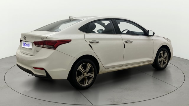 View Hyundai Verna Image 41 Used Hyundai Verna Image 41