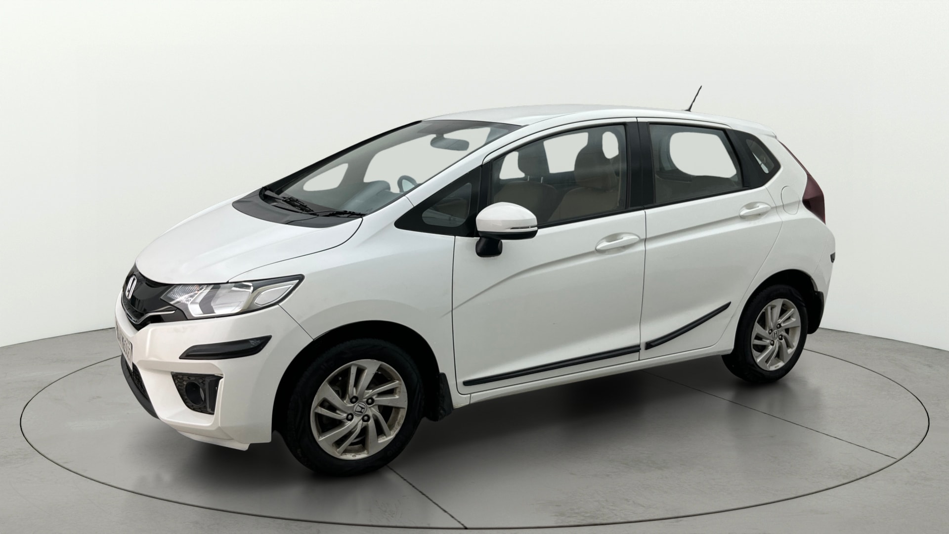 View 2017 Honda Jazz E MT Diesel Image 35 Used 2017 Honda Jazz E MT Diesel Image 35