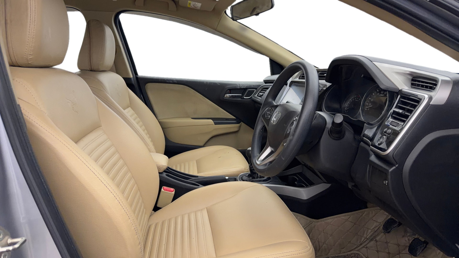 View 2022 Honda City ZX MT Diesel Anniversary Edition Image 27 Used 2022 Honda City ZX MT Diesel Anniversary Edition Image 27