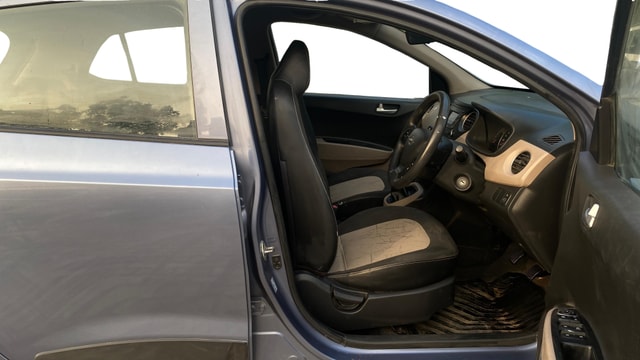 View Hyundai Grand i10 Image 25 Used Hyundai Grand i10 Image 25