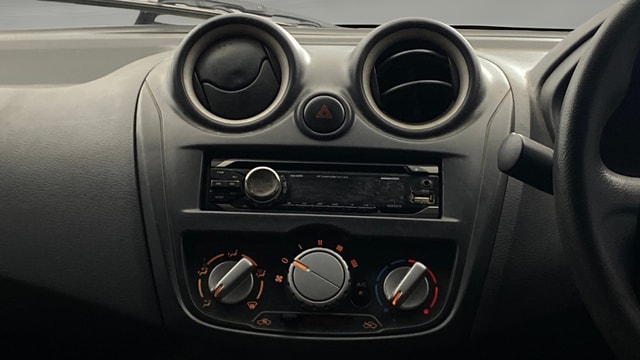 View Datsun Go Image 17 Used Datsun Go Image 17