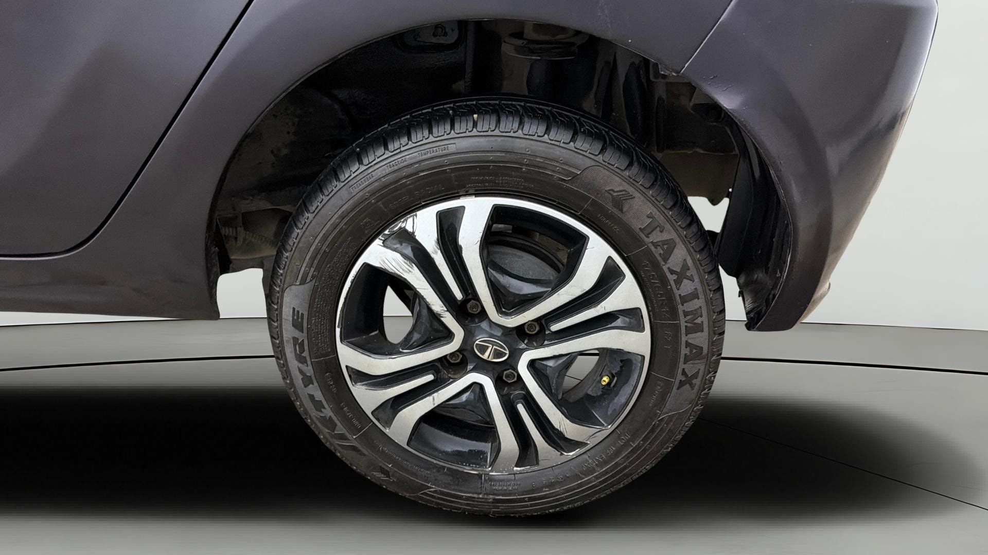 Used 2022 Tata Tiago Used 2022 Tata Tiago