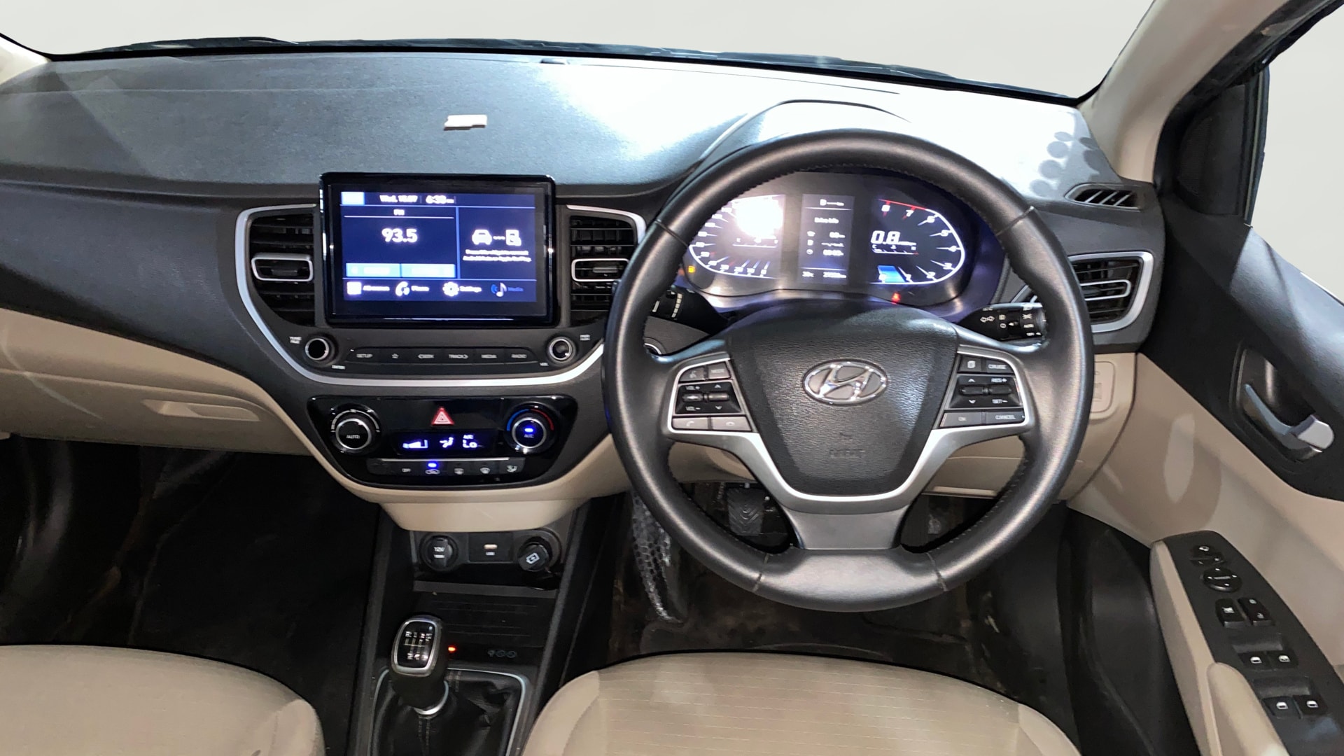 Used 2022 Hyundai Verna Used 2022 Hyundai Verna