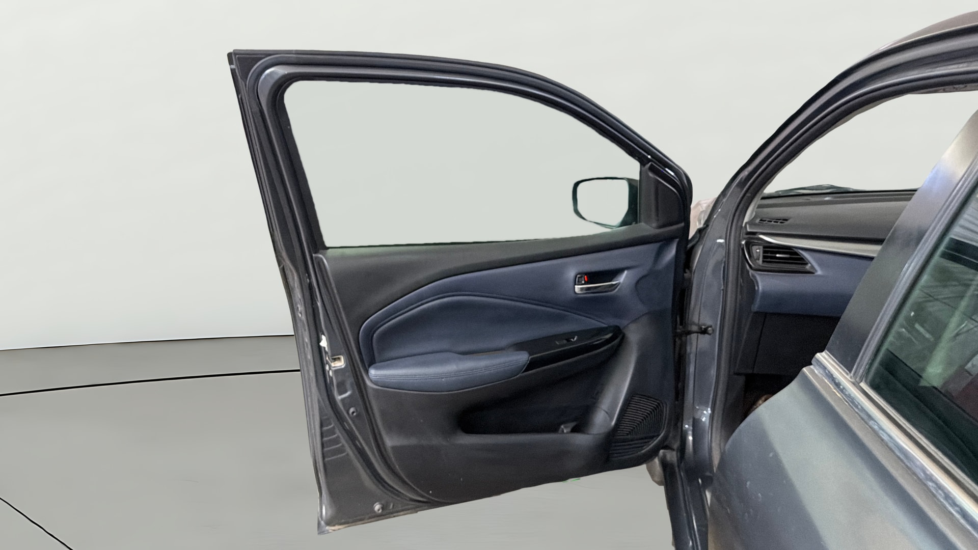View 2025 Maruti Suzuki 1000 Base Variant Image 38 Used 2025 Maruti Suzuki 1000 Base Variant Image 38