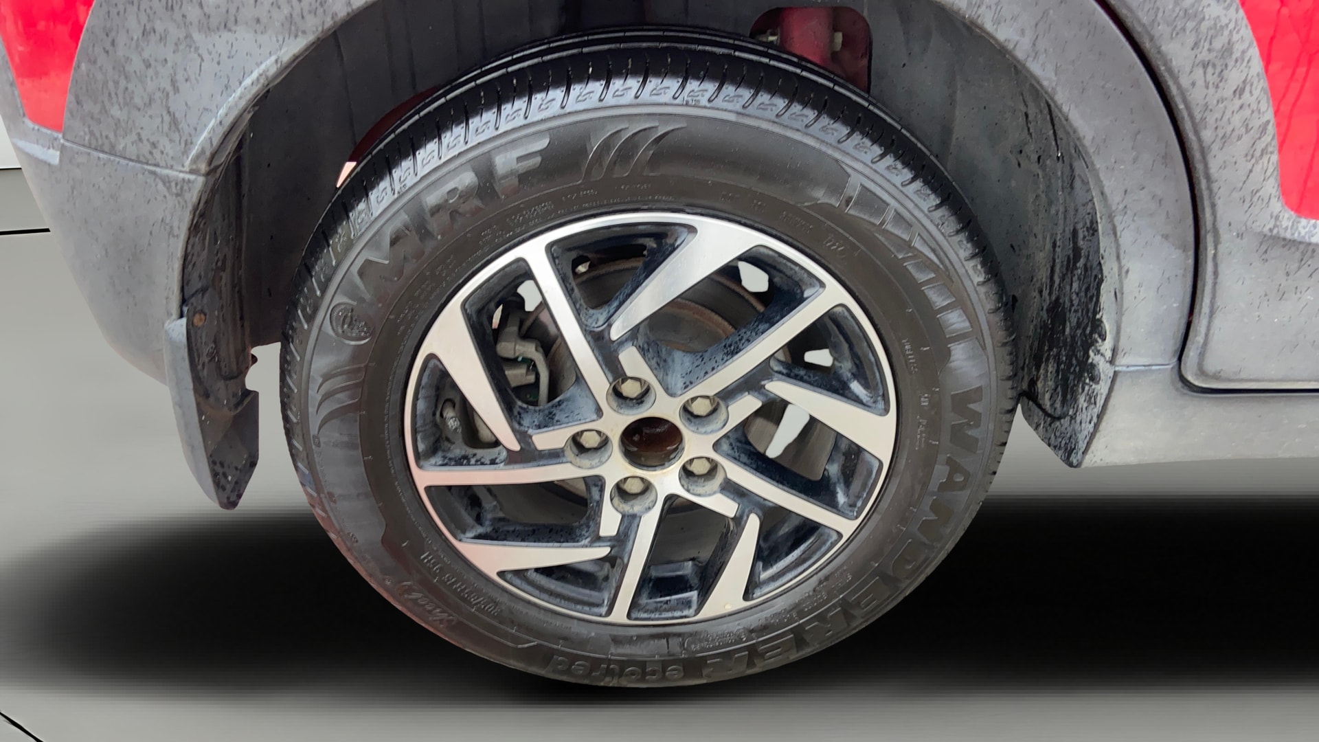 View 2024 Mahindra XUV 3XO AX5L 1.2 TGDi AT Image 34 Used 2024 Mahindra XUV 3XO AX5L 1.2 TGDi AT Image 34