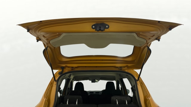 View Renault Triber Image 17 Used Renault Triber Image 17