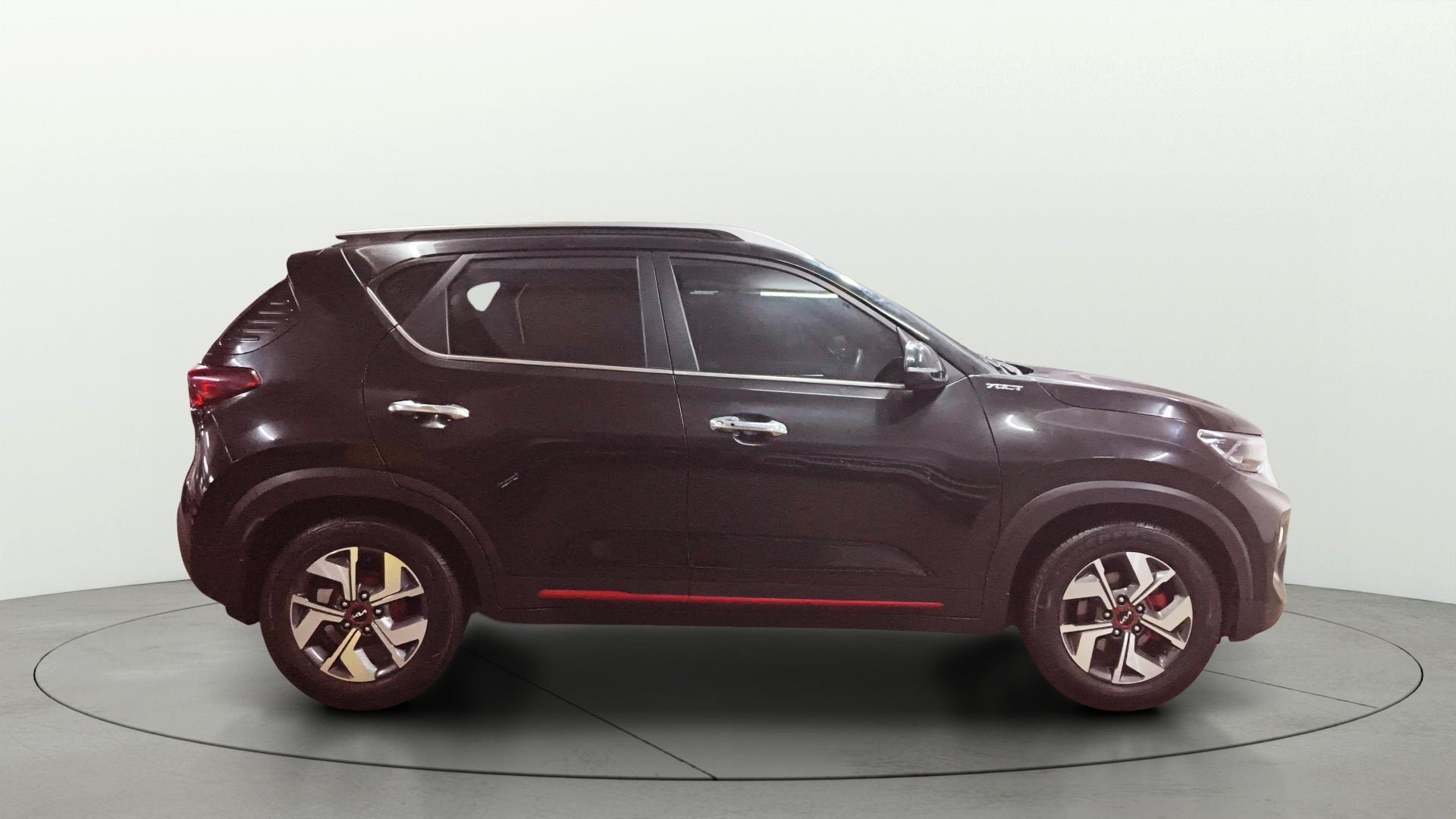 View 2023 Kia Sonet GTX Plus DCT Petrol Image 9 Used 2023 Kia Sonet GTX Plus DCT Petrol Image 9