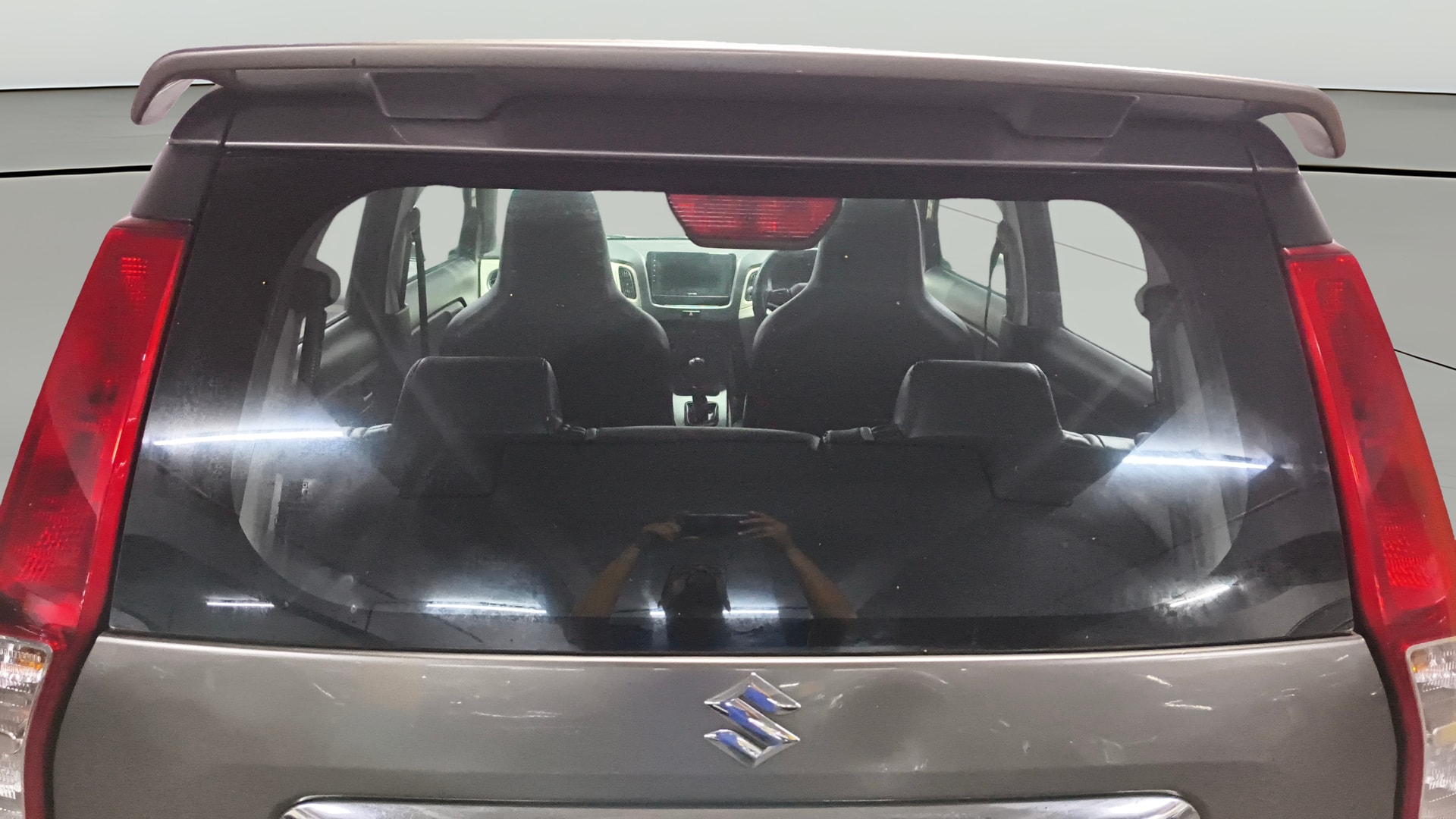 View 2021 Maruti Suzuki 1000 Base Variant Image 4 Used 2021 Maruti Suzuki 1000 Base Variant Image 4