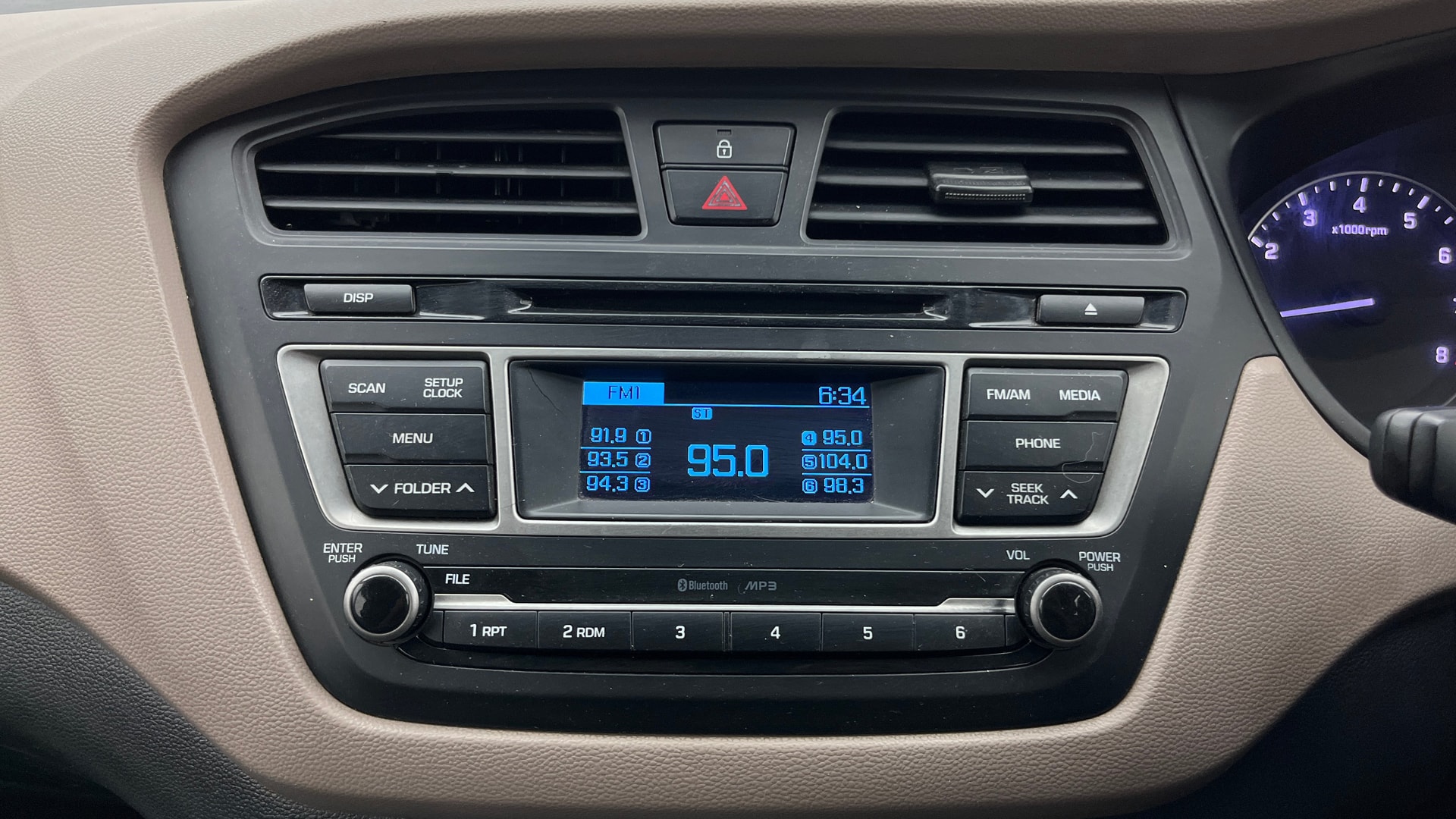 Used 2015 Hyundai Elite i20 Used 2015 Hyundai Elite i20