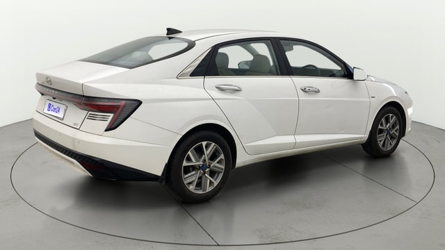 View Hyundai Verna Image 46 Used Hyundai Verna Image 46