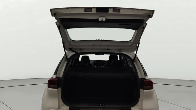 View Kia Sonet Image 16 Used Kia Sonet Image 16