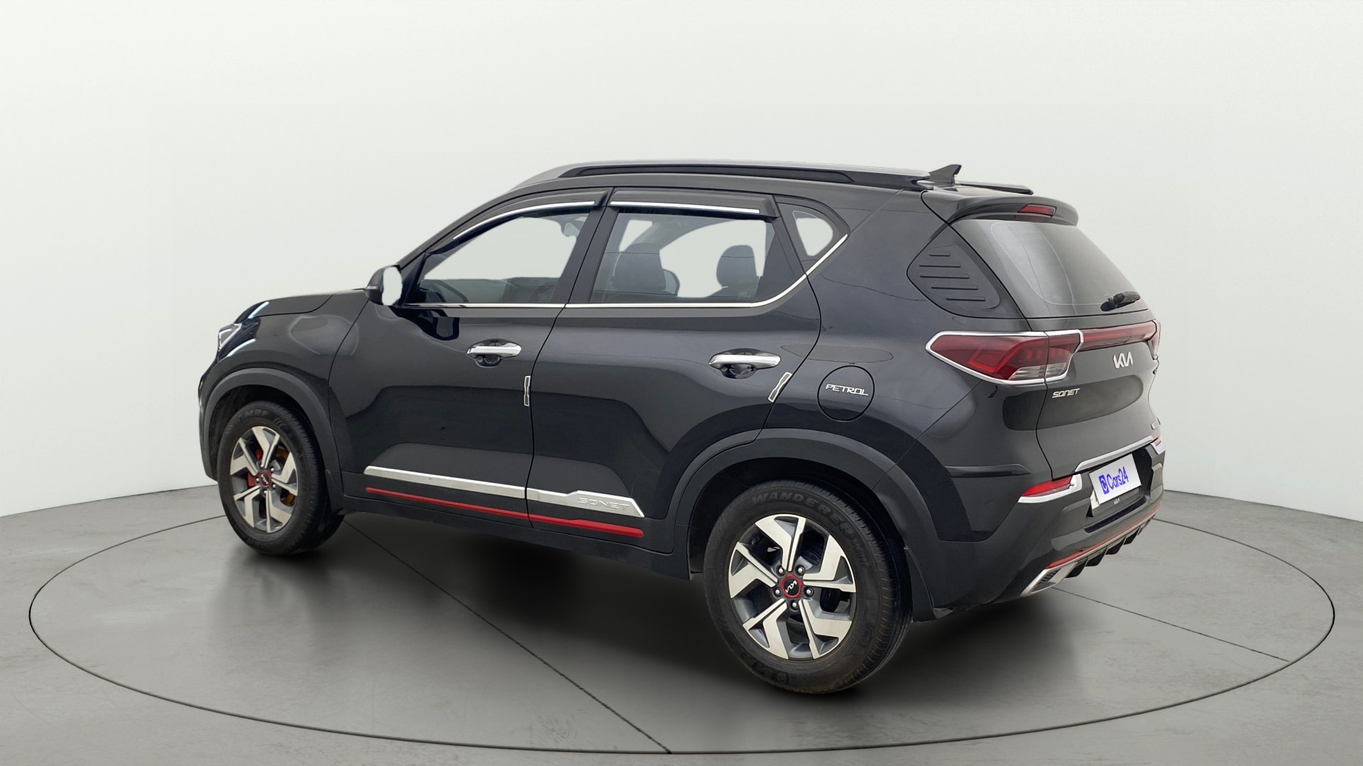 View 2022 Kia Sonet GTX Plus iMT Petrol Image 2 Used 2022 Kia Sonet GTX Plus iMT Petrol Image 2